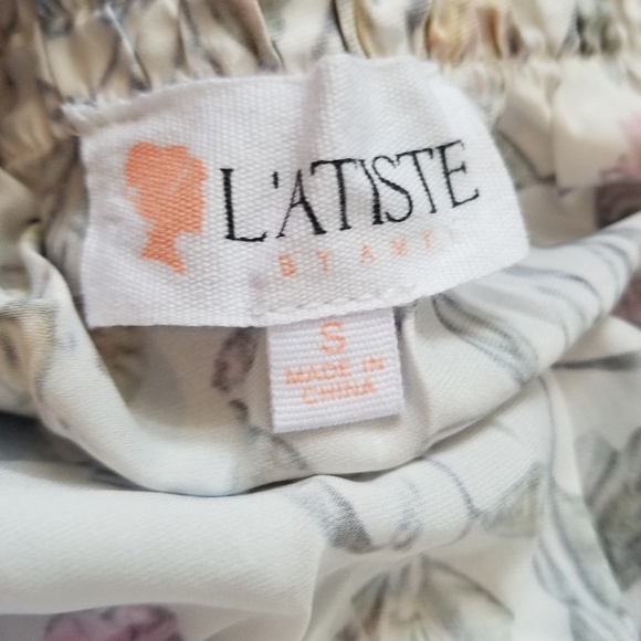 L'Atiste Floral Off-Shoulder Romper - Size Small - Picture 5 of 5